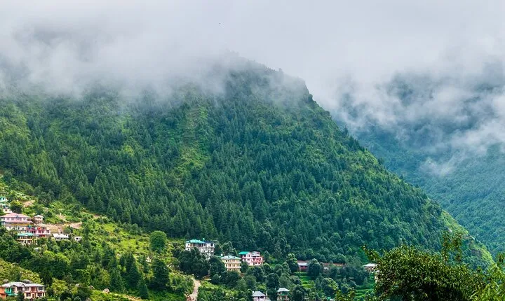 Self-Guided 6 Days Amritsar Dalhousie Dharamshala Taxi Tour