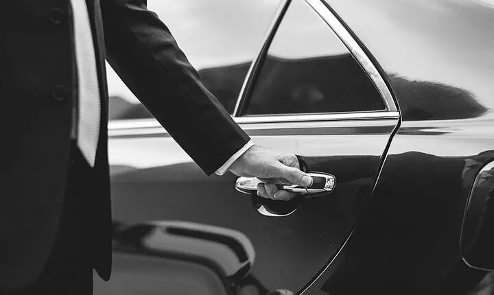 Private Transfer from Rome to Fiumicino Airport