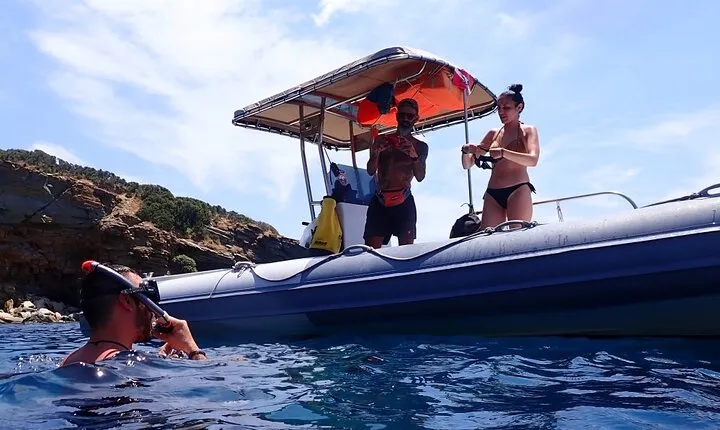 Private Snorkeling Boat Trip with Secluded Beaches
