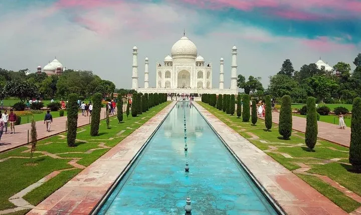Four Day Golden Triangle Tour to Agra and Jaipur from Delhi