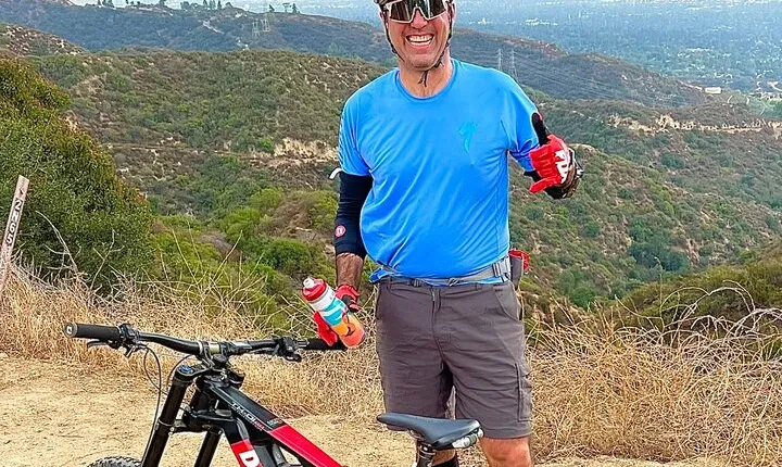 El Prieto Downhill Electric Mountain Bike Tour: Intermediate