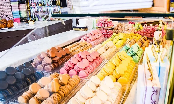 London’s Sweet Treats And Desserts Tour with a Local Tailored to Your Tastes