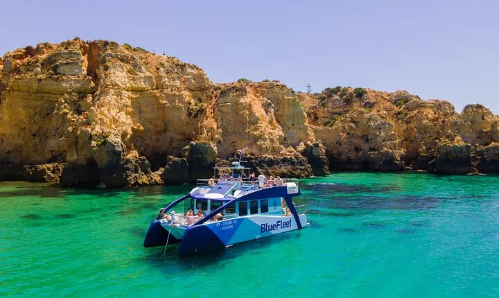 Half Day Cruise to Ponta da Piedade with Lunch and Drinks