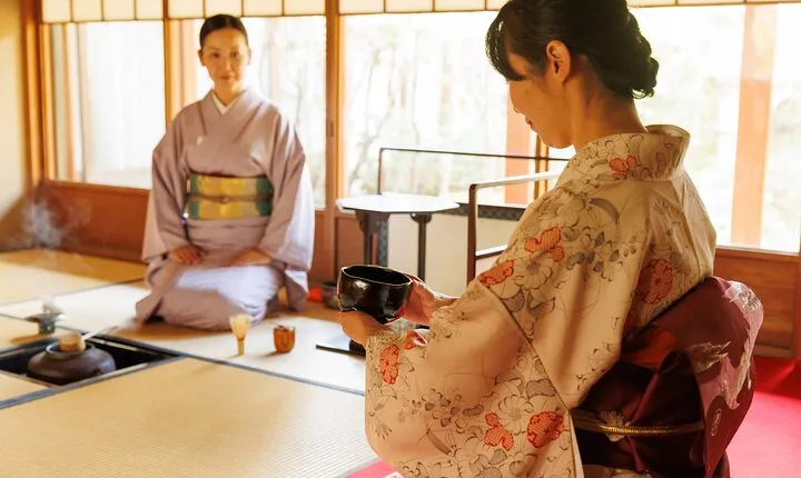 Stunning Private Tea Ceremony: Camellia Garden Teahouse