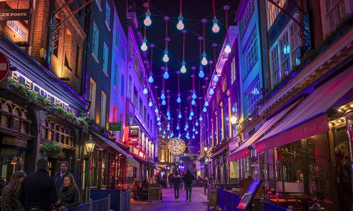 London Christmas Lights Private Night Photography Tour