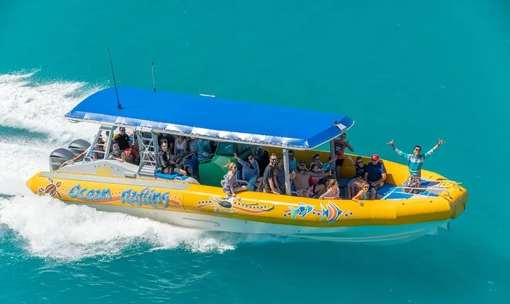 Ocean Rafting: Whitehaven Beach, Snorkelling & Hill Inlet Lookout