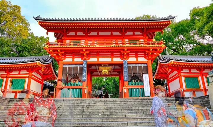 Historical and Cooling Tour of the Ancient Capital of Kyoto