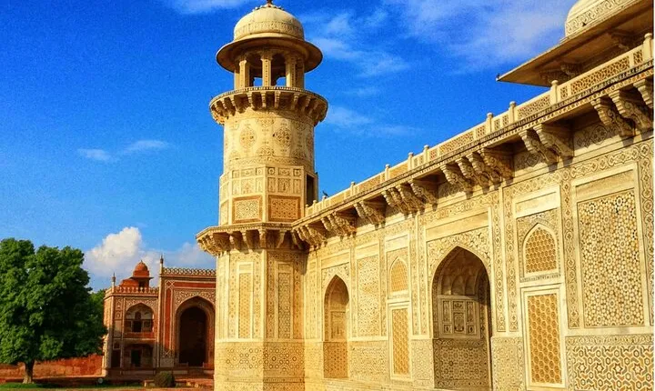 Private Agra Tour to Itmad-ud-Daula by Tuk Tuk,