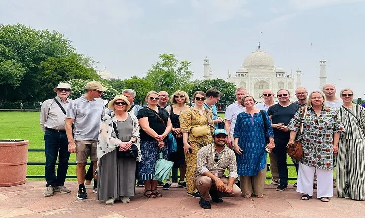 Taj Mahal Tour by Train Gatimaan Express From Delhi to Agra Visit