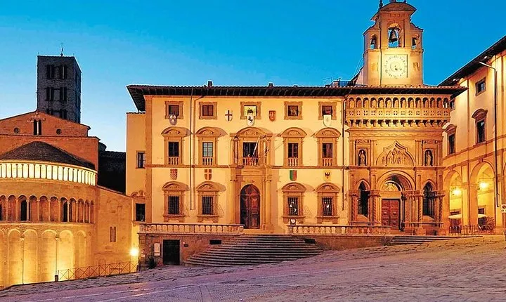 Arezzo Private walking tour