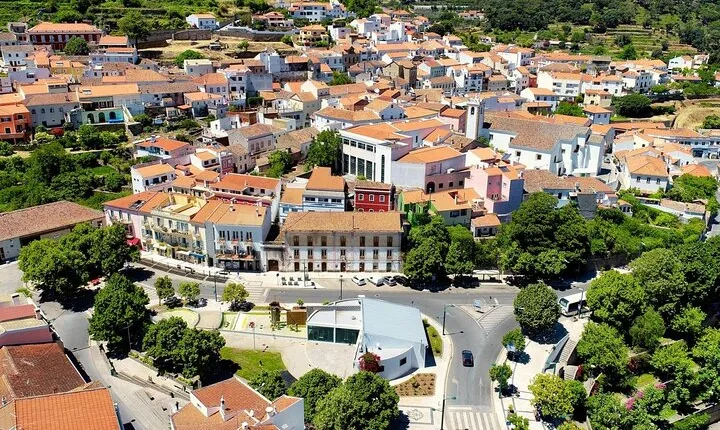 Transfer to Monchique from Lisbon