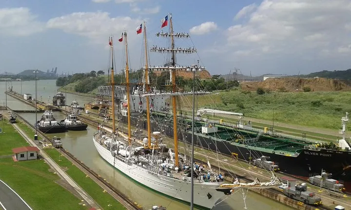 Panama Canal, Amador Causeway and Old Town Tour