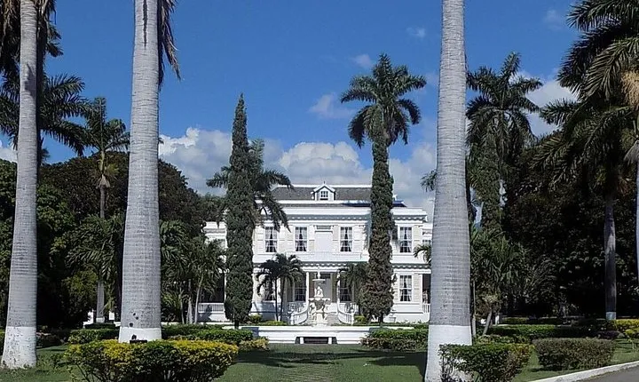 Devon House Ice-cream & Shopping Tour from Port Royal Cruise Port
