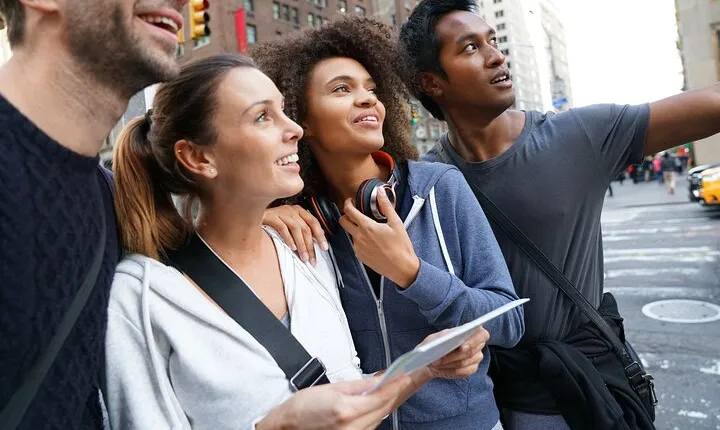 FRIENDS in New York City Private Car Tour with Tickets