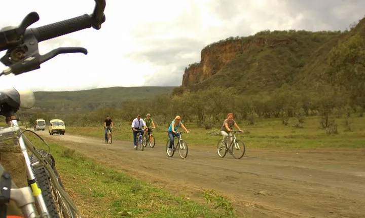 Small Group Budget Tour to Hells Gate National Park and Lake Naivasha Boat Ride