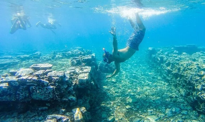 Ancient Corinth, Mycenae & snorkelling in sunken city private