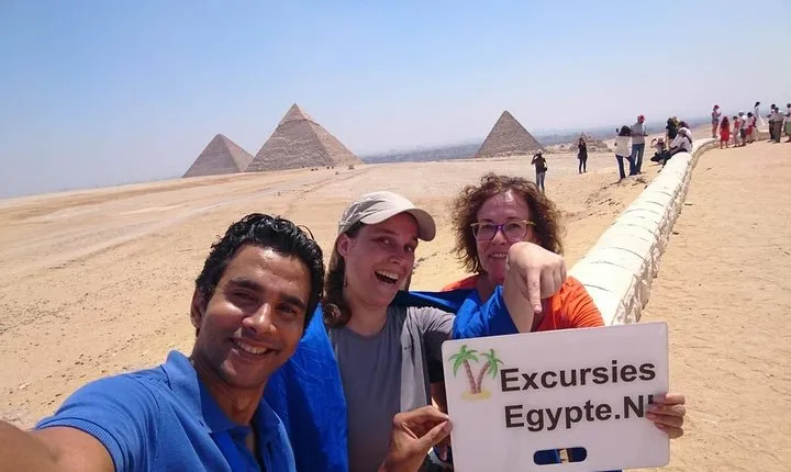 From Makadi Bay: Day Trip to Cairo by car