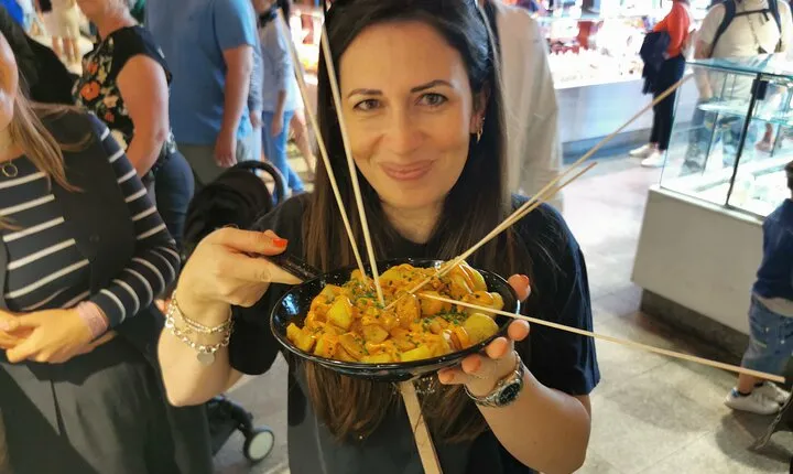 Madrid Street Food Guided Tour: San Miguel Market and City Center