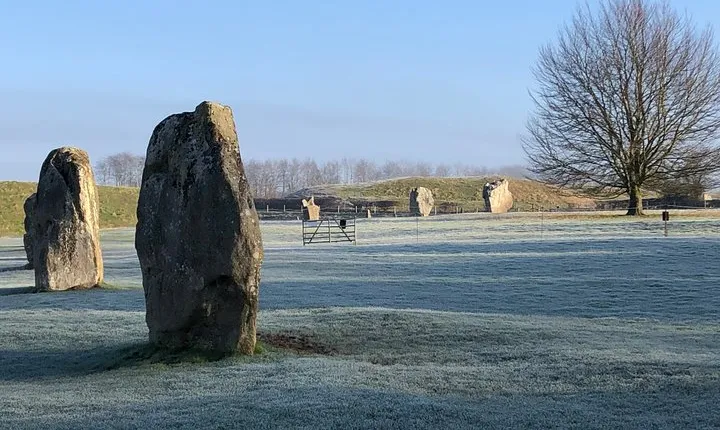 London - Southampton via Avebury & Stonehenge