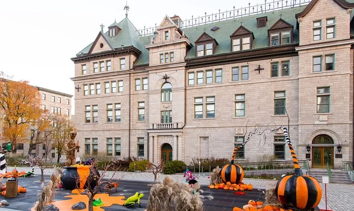Self-Guided Driving Bundle of Canada Tours