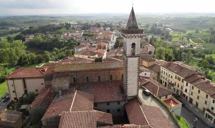 From Florence: Private Day Trip to Leonardo's Birthplace & Lunch
