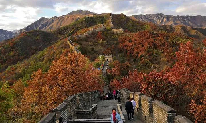 Private trip to Mutianyu Great Wall with Speaking English Driver