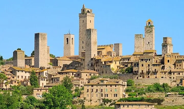 Private Tour: "FRANCIGENA WAY" in Chianti with Lunch & 2 Wine-tastings