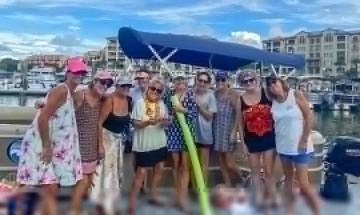 Hilton Head Luxury Pontoon Rental for 2 to 8 hours