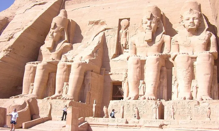 Abu Simble from Aswan by Car