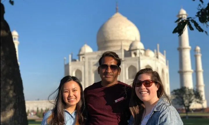 Taj Mahal and Agra Private Car Tour from Delhi with 5* Lunch