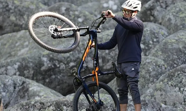 Rent MBT, E-MTB or a City Bike and Explore Sofia