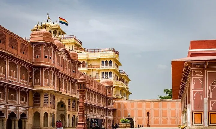 6 - Days Private Golden Triangle Tour with Homestay