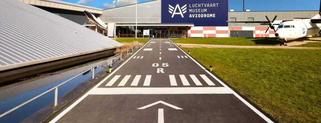 Luchtvaartmuseum - Aviodrome Aviation Museum entrance ticket