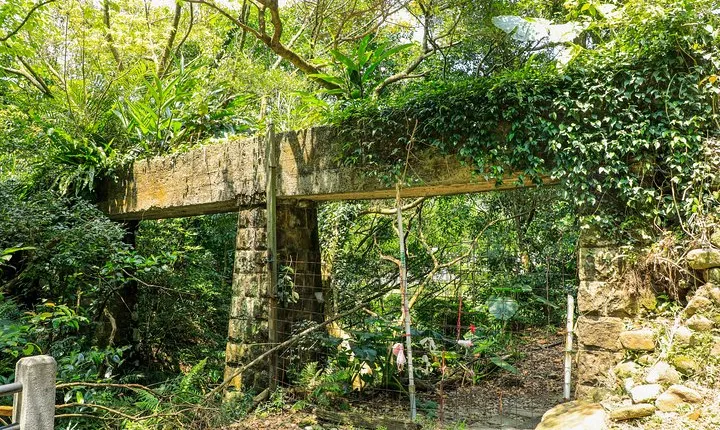 Ruifang Houtong Mining Road