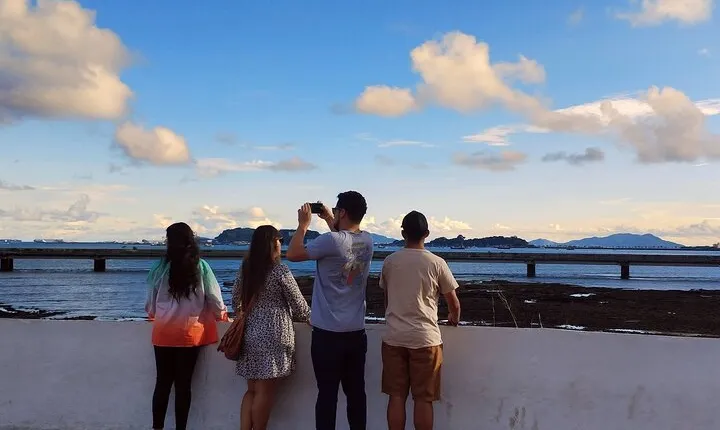 Panama City Night Tour – City Lights, Viewpoints & Old Town