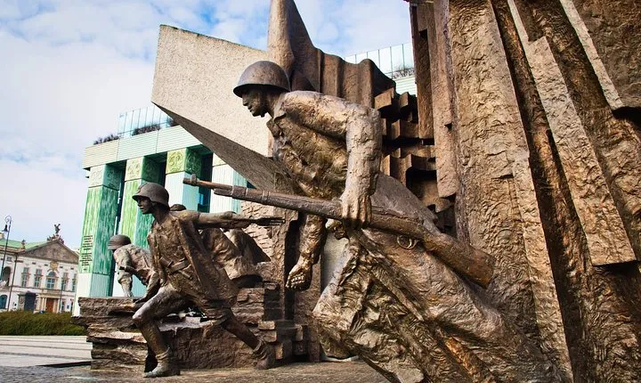 Warsaw at War 1939-1945: A Self-guided Audio Tour