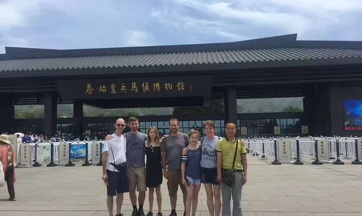 Private Car Tour to Terra-cotta Army and Xi'an Ctiy Attrations