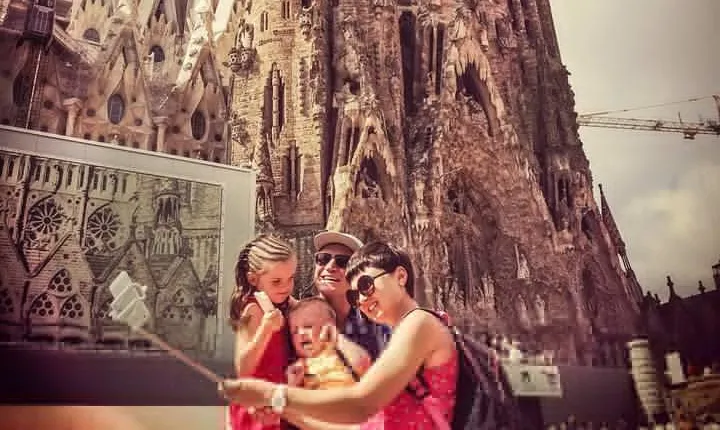 Sagrada Familia and Gaudi Private Tour with Skip the Line Tickets