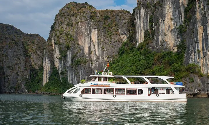 Alova Premium Cruise Halong Deluxe Day Tour with Transfer & Meal