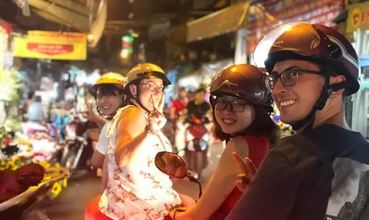 Saigon Evening Food Tour by Scooter