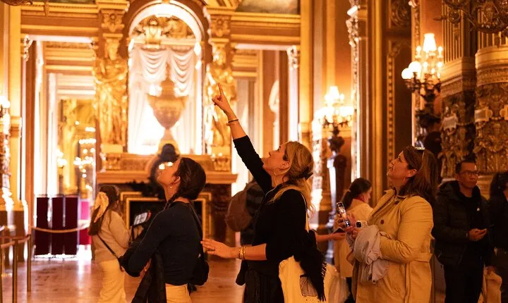 Paris Opéra Garnier + Elegance of Paris Private Tour