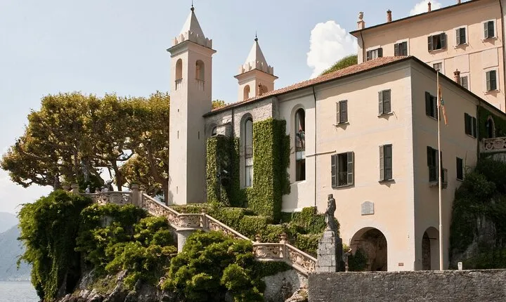 Lake Como Villa Del Balbianello with Public Boat 