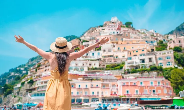 Amalfi Coast Tour: Positano, Amalfi & Ravello from Naples