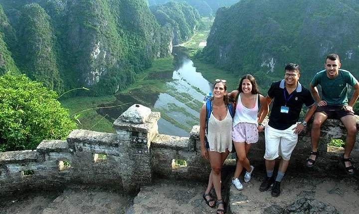Hoa Lu, Tam Coc, Mua Cave With Amazing View- All Inclusive