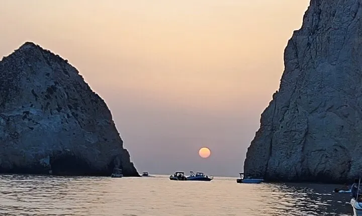 Mizithres sunset 4 hours boat trip