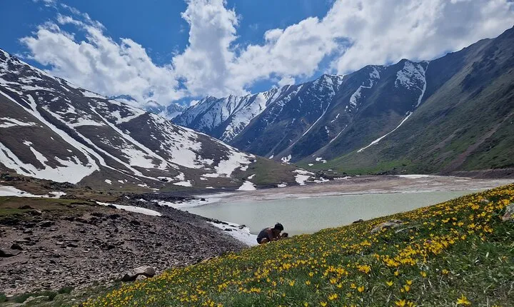 Hiking to Heaven: A Day Trip to Kol Tor Lake