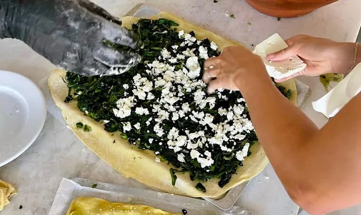 Paros: Cooking Class with Greek Meal & Wine