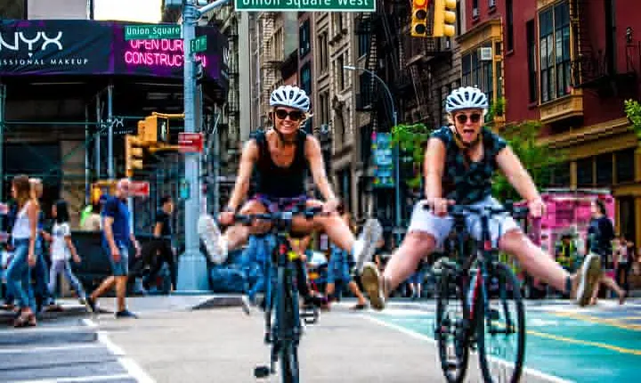A Day in Manhattan Bike Tour