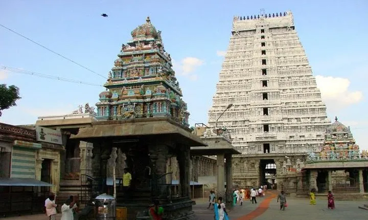 Day trip to Tiruvannamalai Temple and Sri Ramana Ashram from Pondicherry