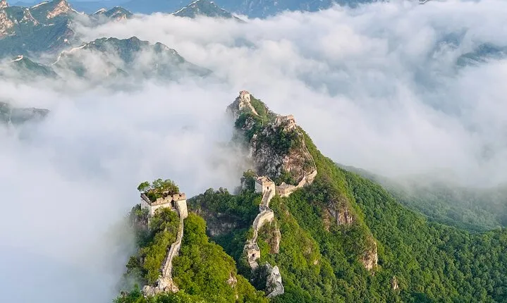 Private Hike on Jiankou Wild Great Wall English Speaking Guide